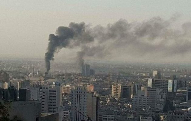 Πολύνεκρη επίθεση με παγιδευμένο αυτοκίνητο στη Δαμασκό (εικόνες)